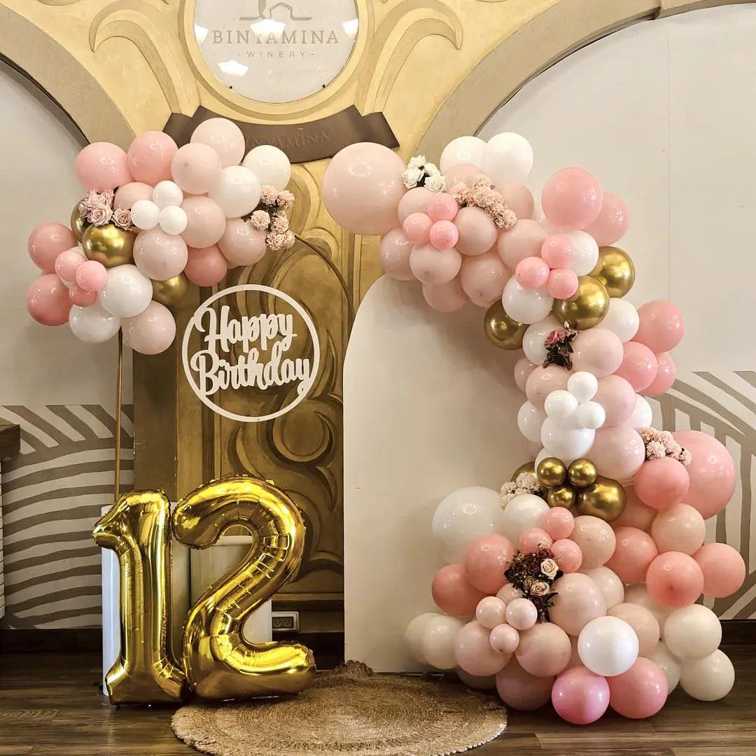 גלריית בלונים - עיצוב בלונים לאירוע (C-12)